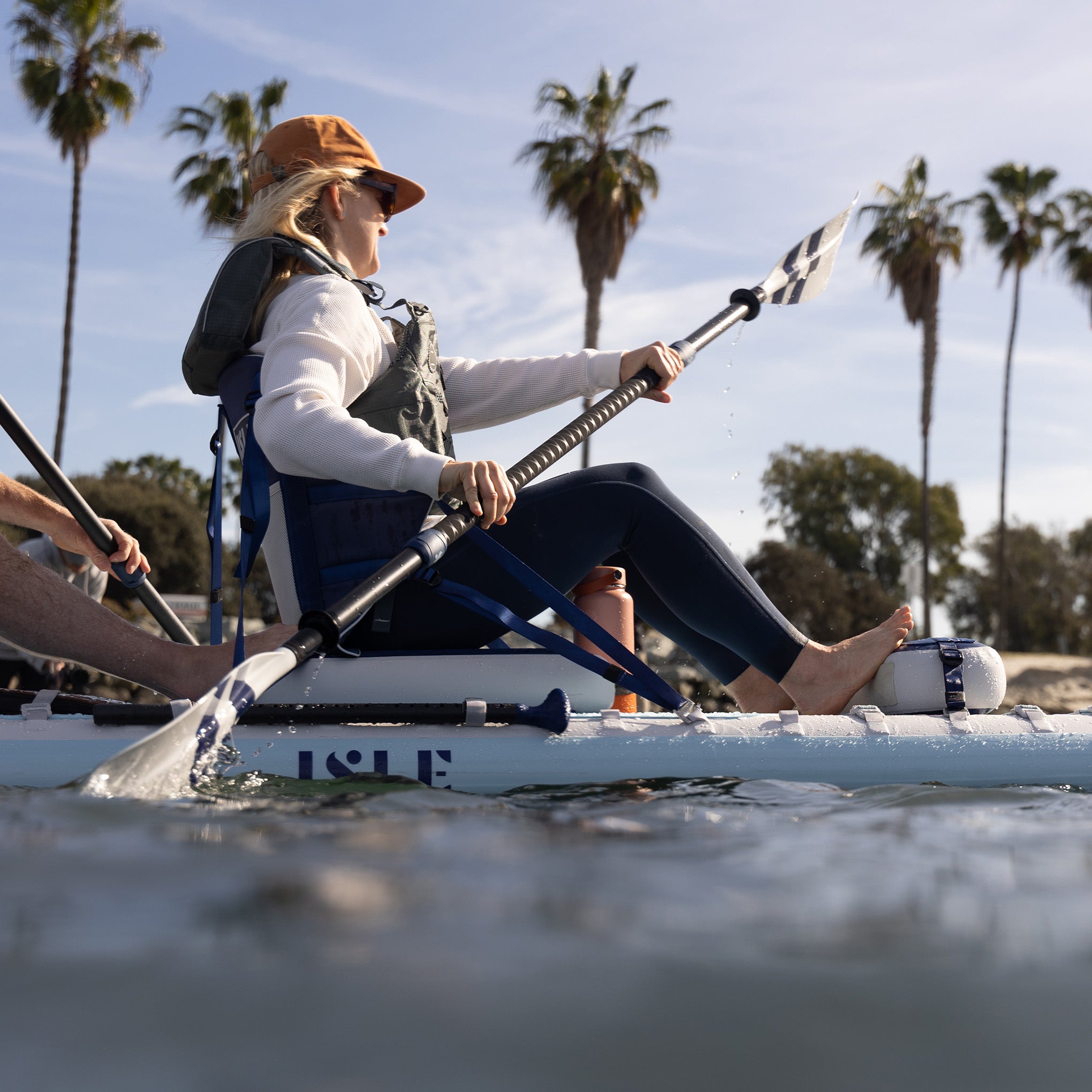 Women Kayaking Using The Remix Alloy 4 Piece SUP-Kayak Paddle